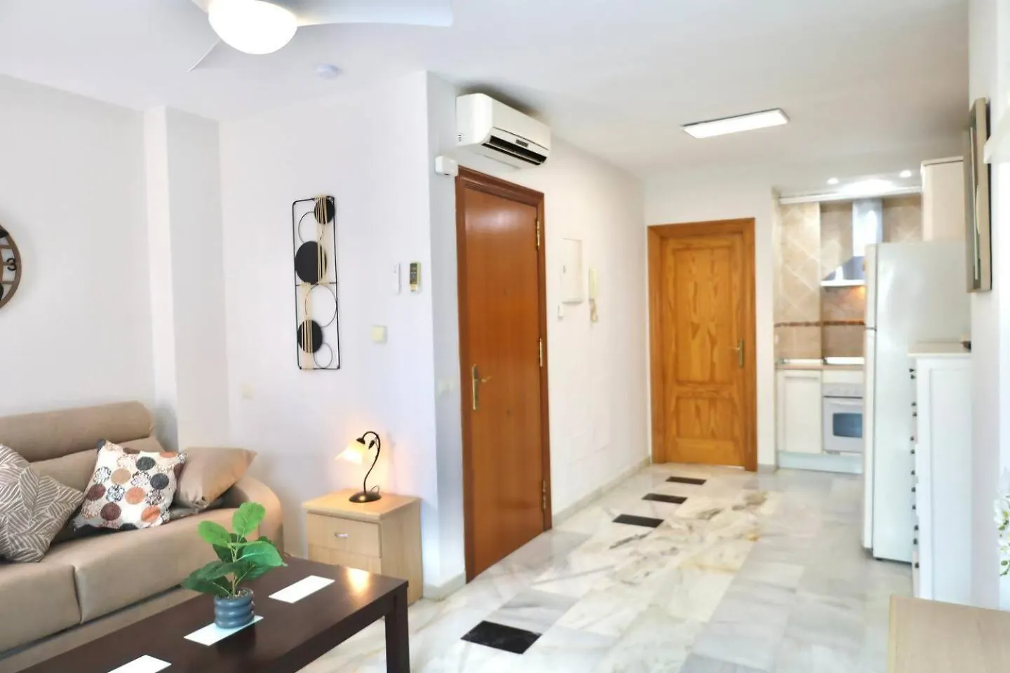 Apartment Cyv Fun Beach & Relax 1 Bed 1 Bath Fuengirola Spain